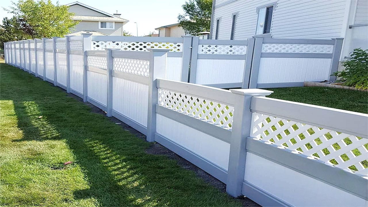 Niagara privacy fence